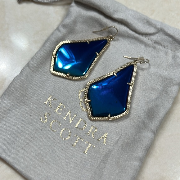 Kendra Scott double sided Earrings - Picture 2 of 4